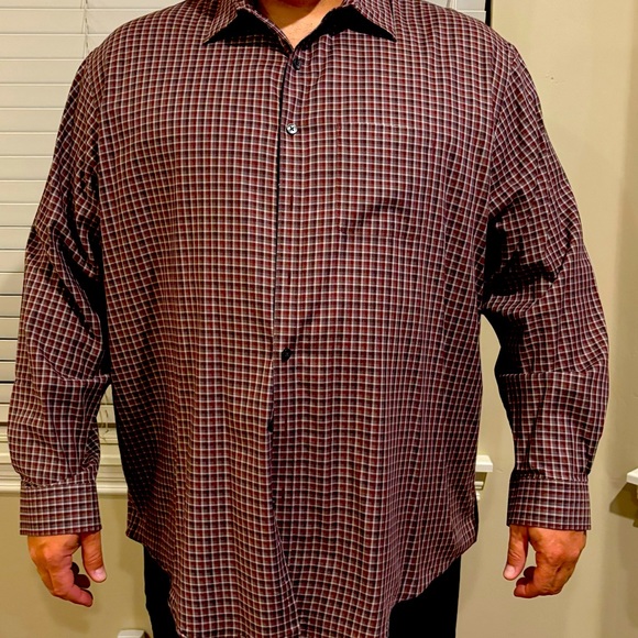 Van Heusen Other - Van Heusen big and tall red multi button down shirt in 4XLT.